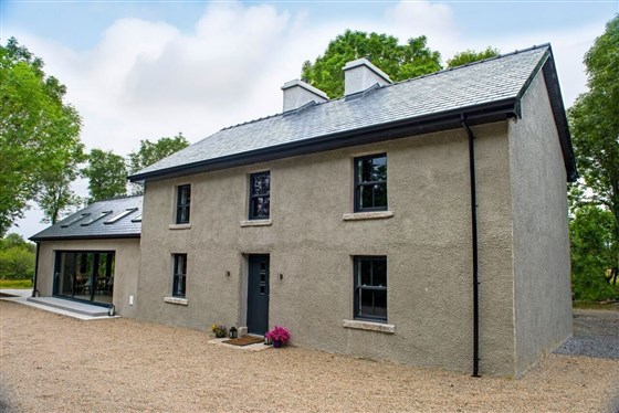 Four Masters Lodge at Drowes Salmon Fishery