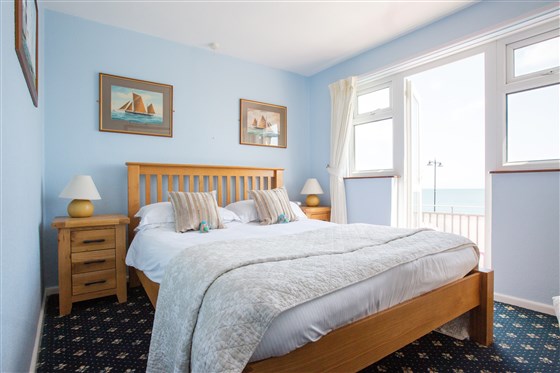 Acogedora habitación doble con balcón