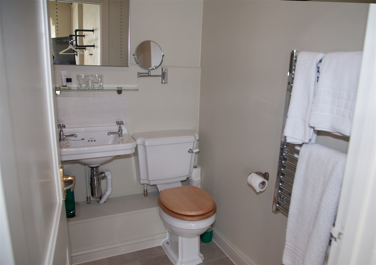 Habitación 4 - Habitación Doble Clásica - Ducha en suite