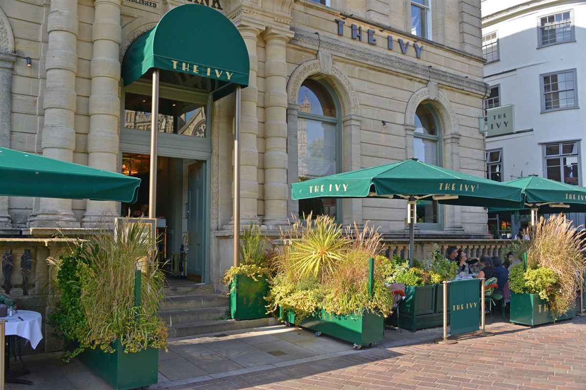 Breakfast at the Ivy