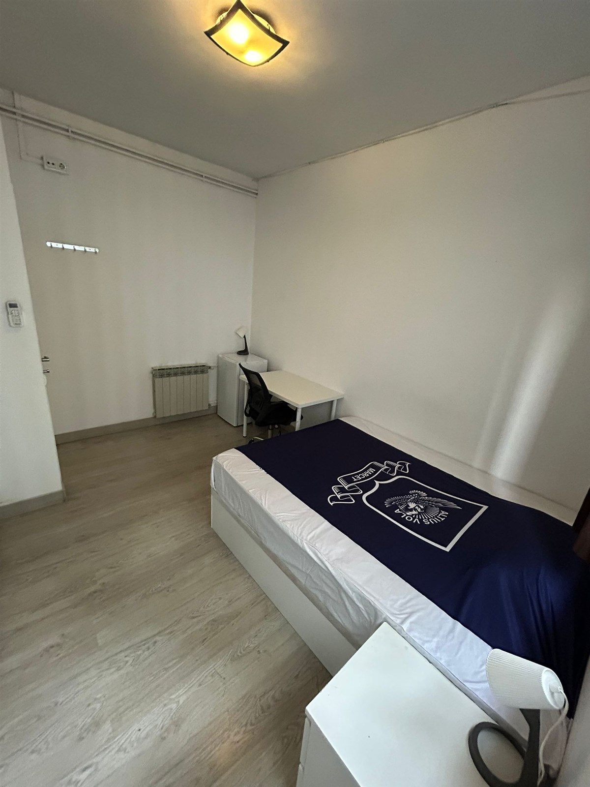 96111habitación simple, 双人床