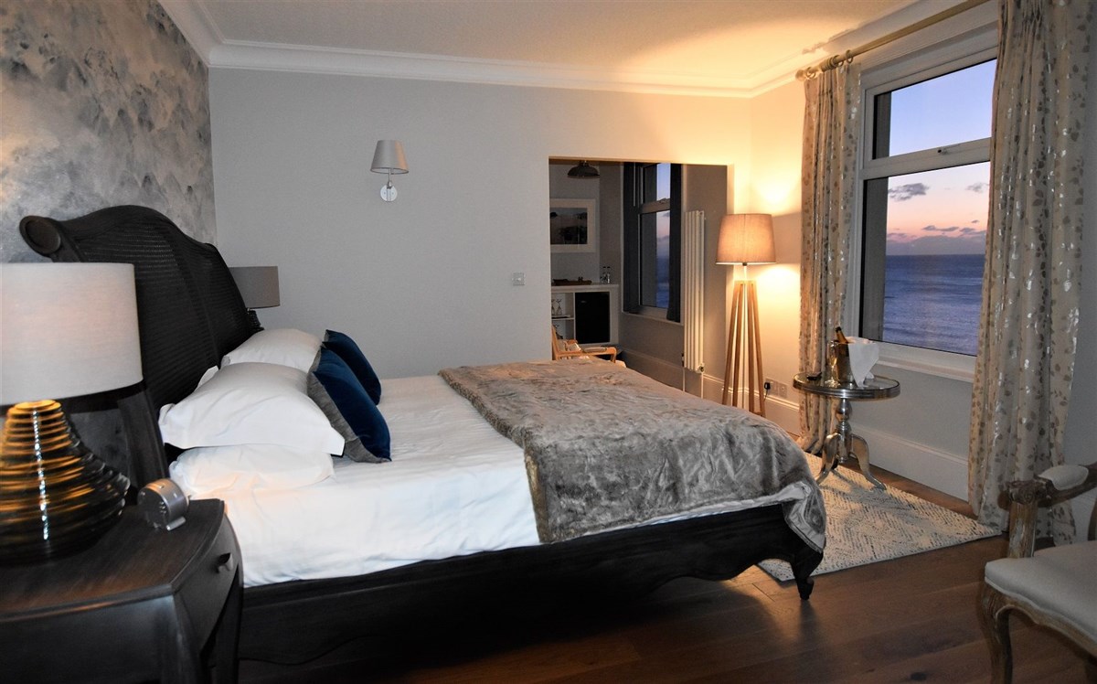 Lundy Suite