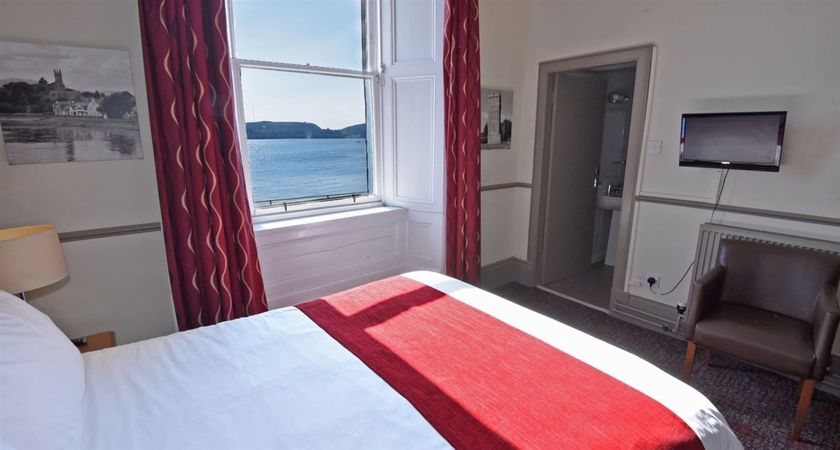 Ardencaple Hotel