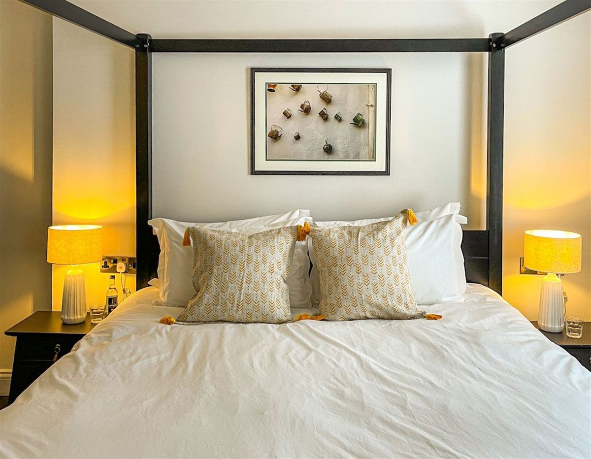Parador 44