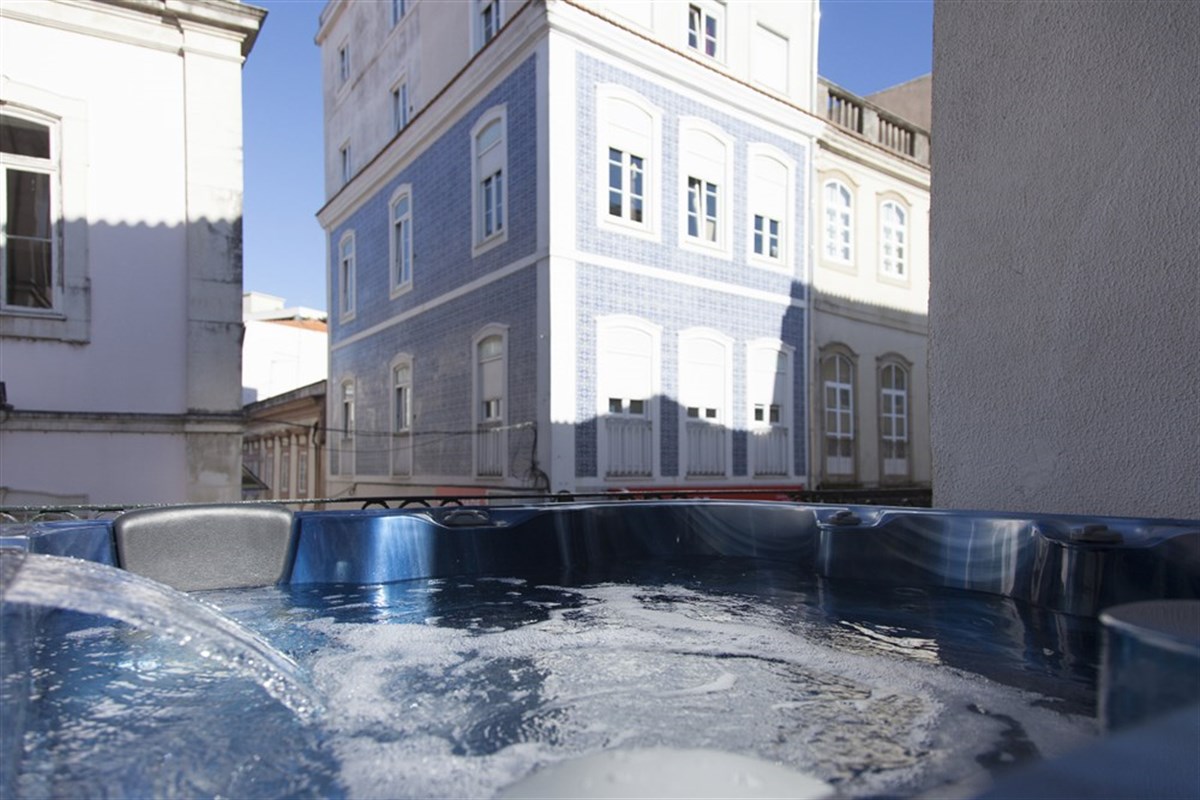 Jacuzzi