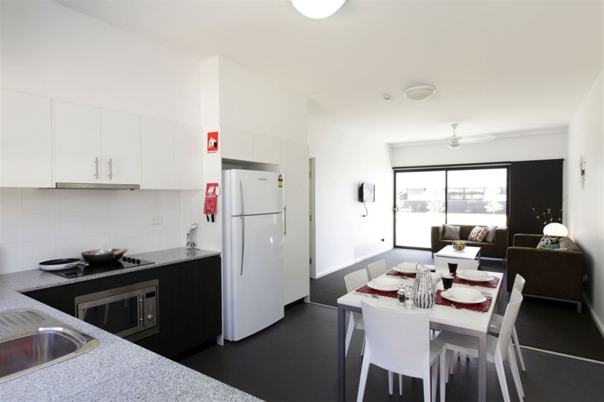 Kitchen and lounge
