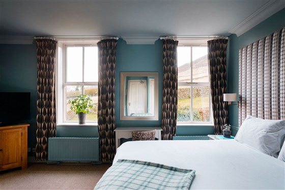 The Devonshire Fell Bedroom