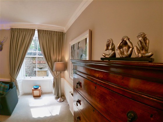 Luxurious Living Room.