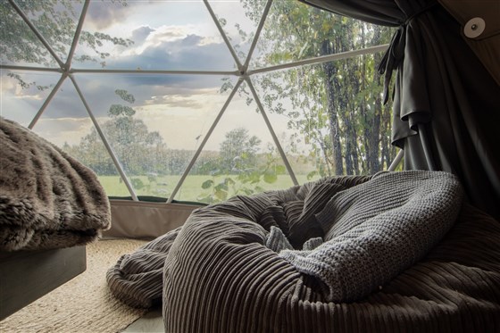Luna Domes, Hoath House, Kent