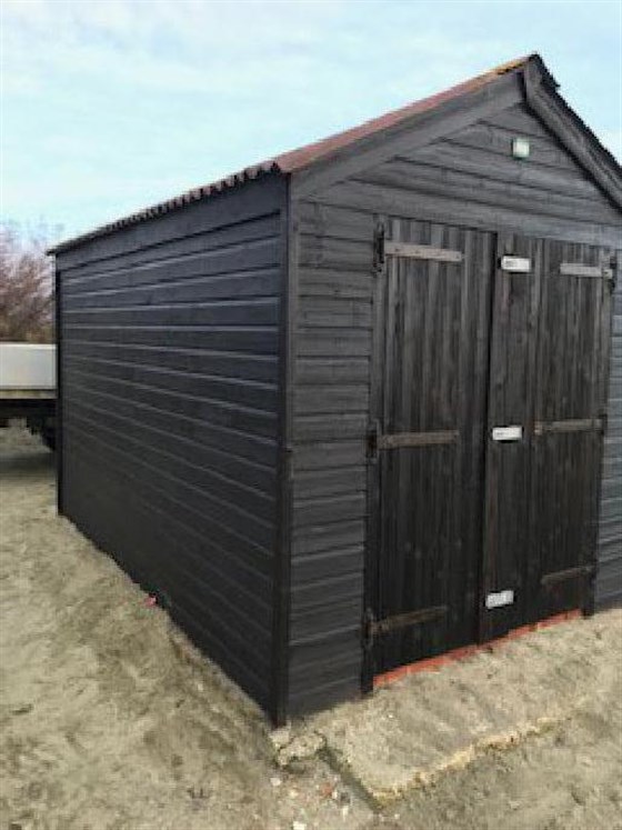 hut