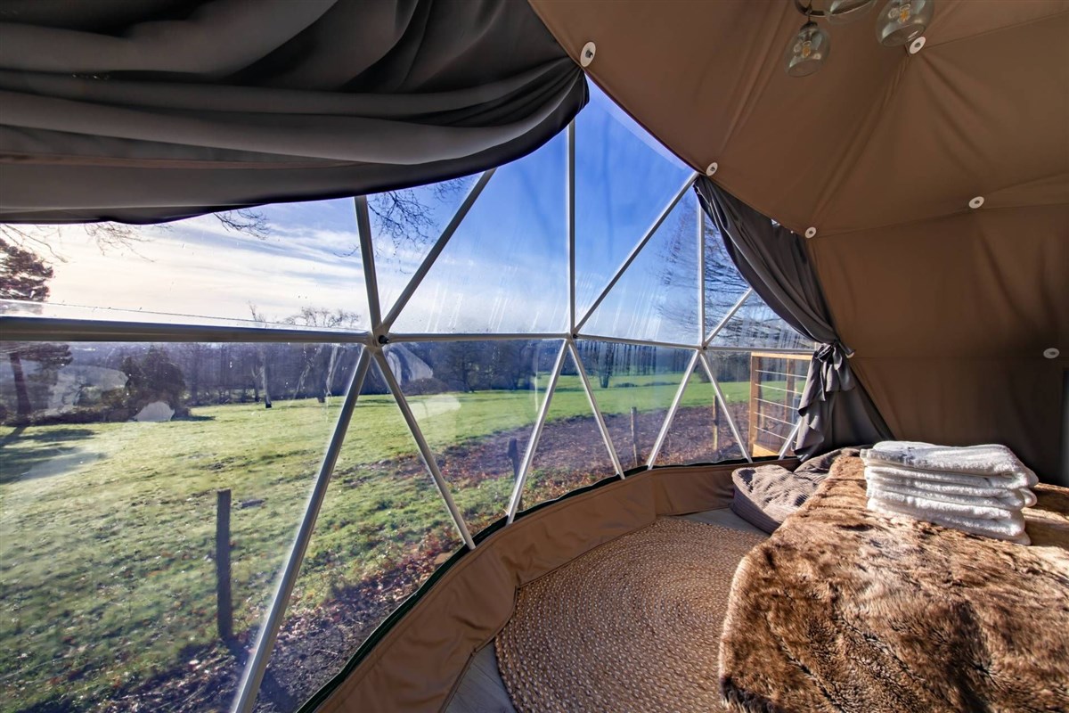 Luna Domes, Hoath House, Kent