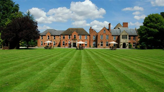 Hatherley Manor Hotel & Spa