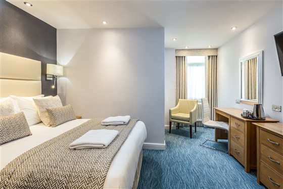 Economy Room