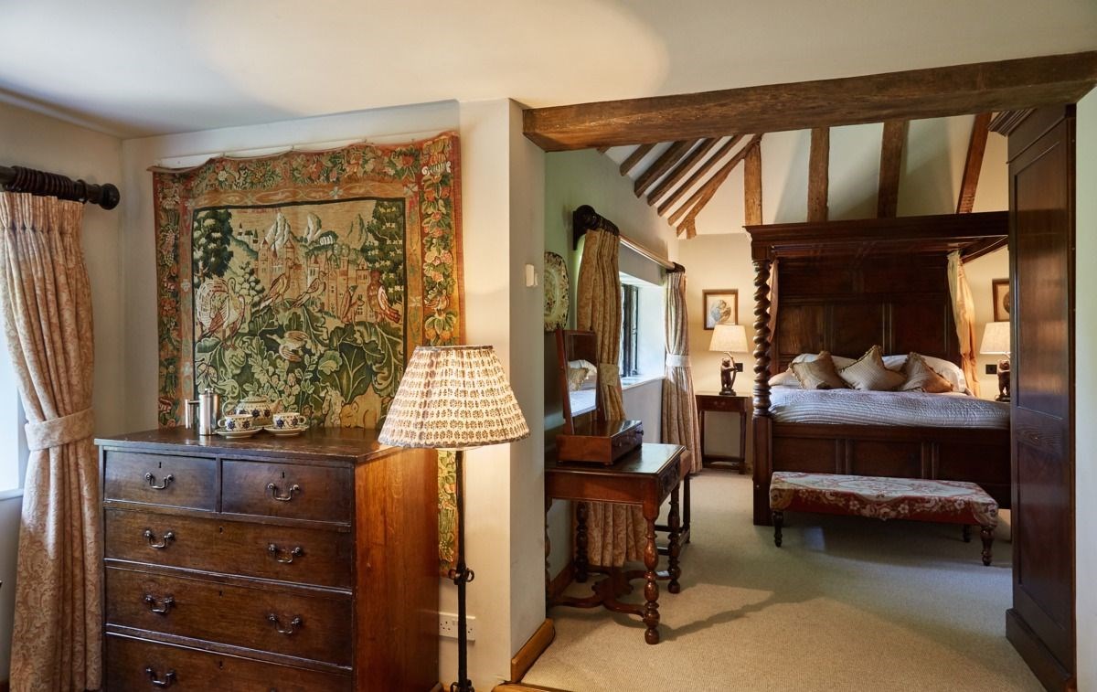 Feature Four Poster at Bailiffscourt Hotel