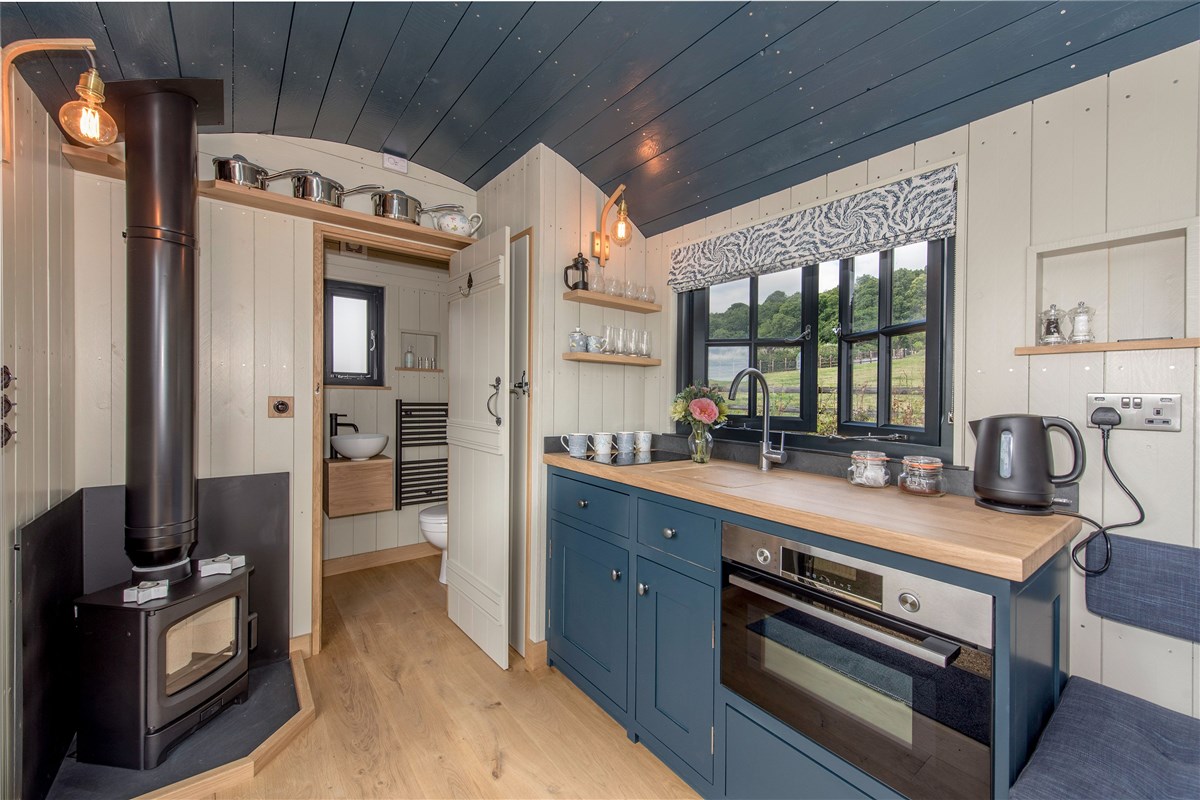 With all you need - even underfloor heating, a well equipped kitchen and shower room