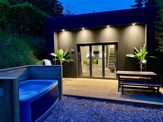 Sunridge Cubes, Yealmpton, Devon