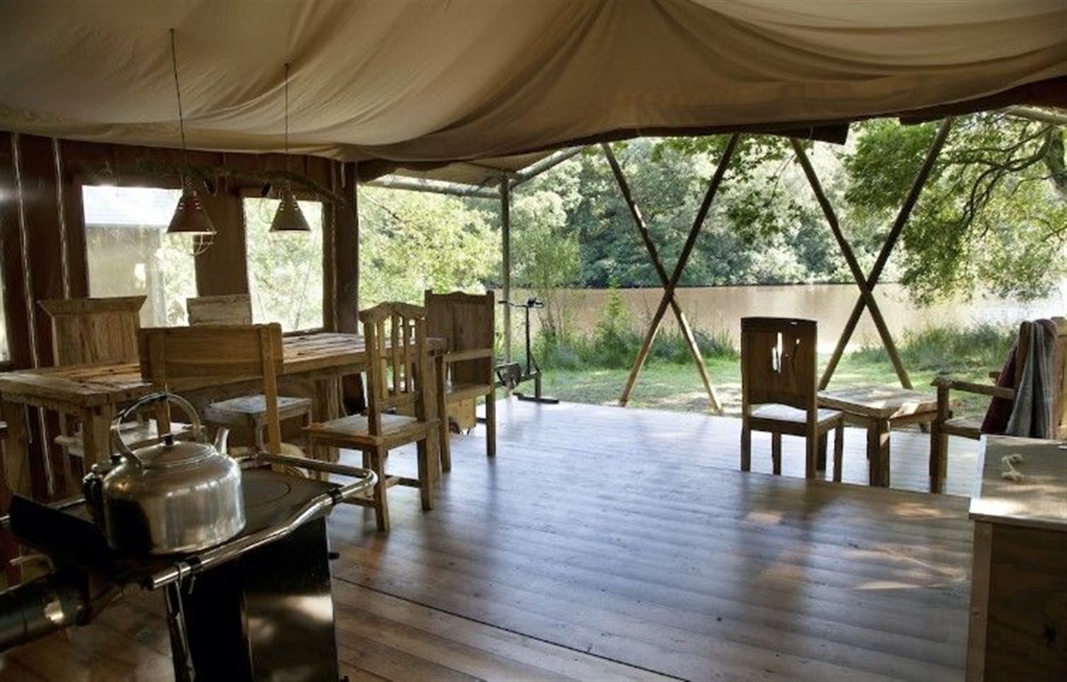 Canvas Hideaway