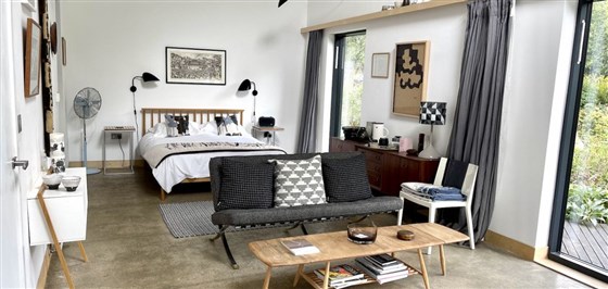 Five Acre Barn Suite
