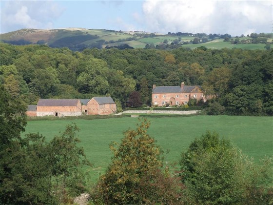 Bach Y Graig Farmhouse