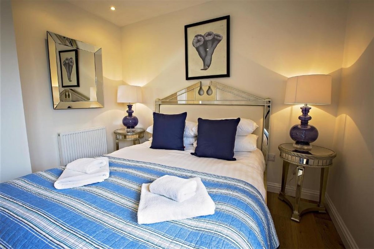 Suite avec bain à remous et bain à remous extérieur