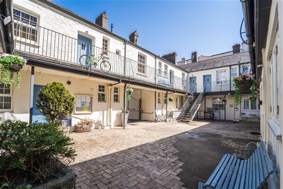 Trinity Mews Courtyard