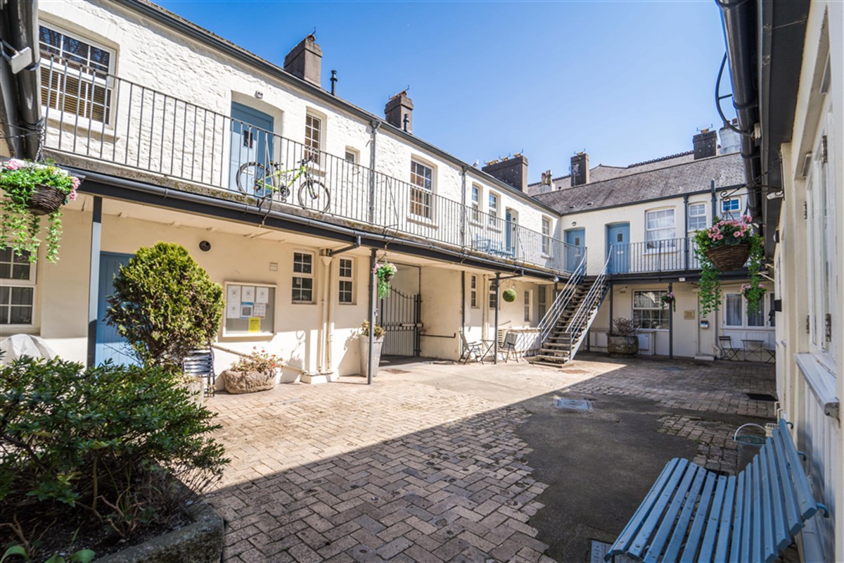 Trinity Mews Courtyard