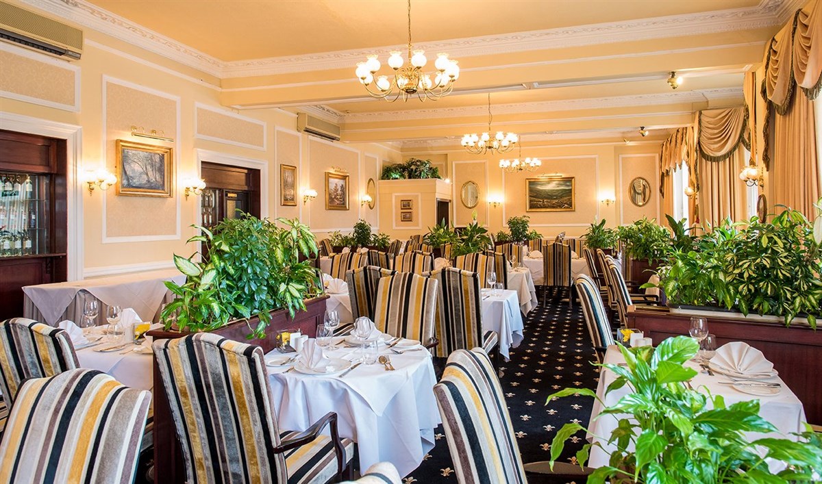 Arlington Restaurant