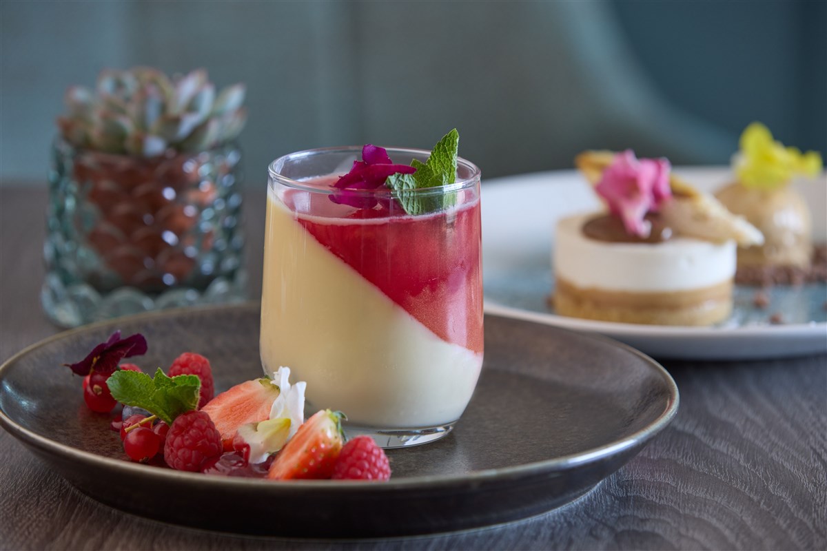 White Chocolate & Passion Fruit with Panna Cotta (dessert)