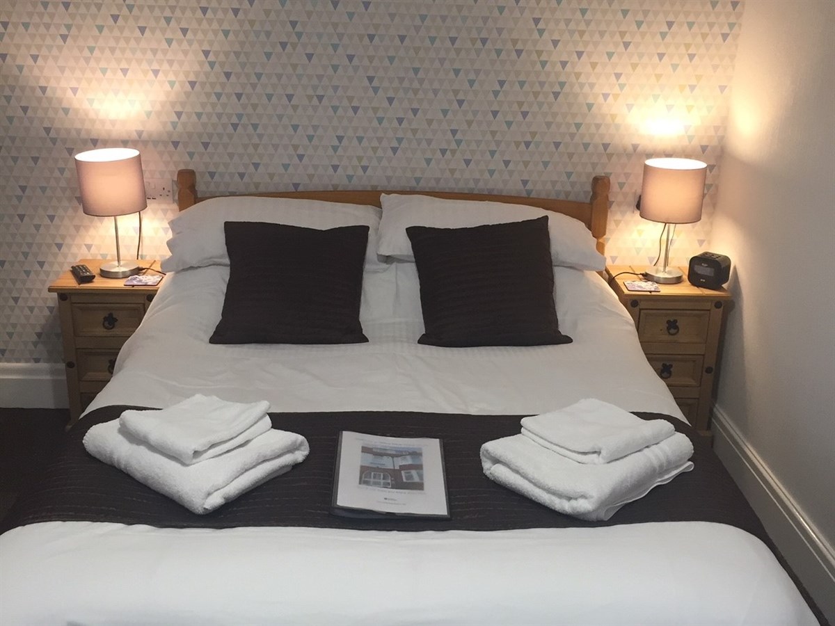 Room 3 Standard Double Room fully en-suite