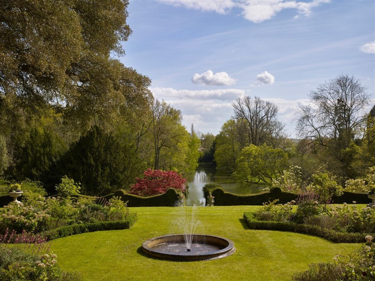 Lawns overlooking the lake