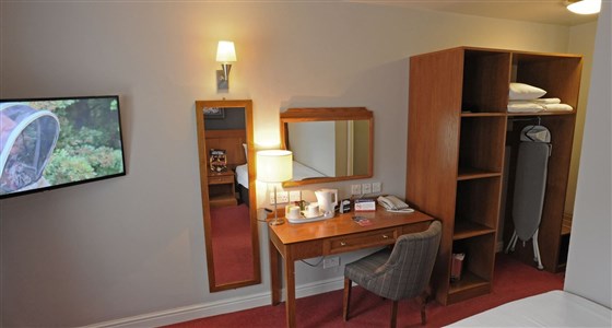 The Brentwood Hotel