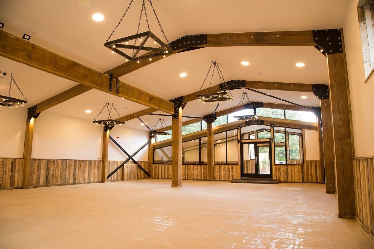 Valleyside Barn - Inside view to glazed bar and terrace