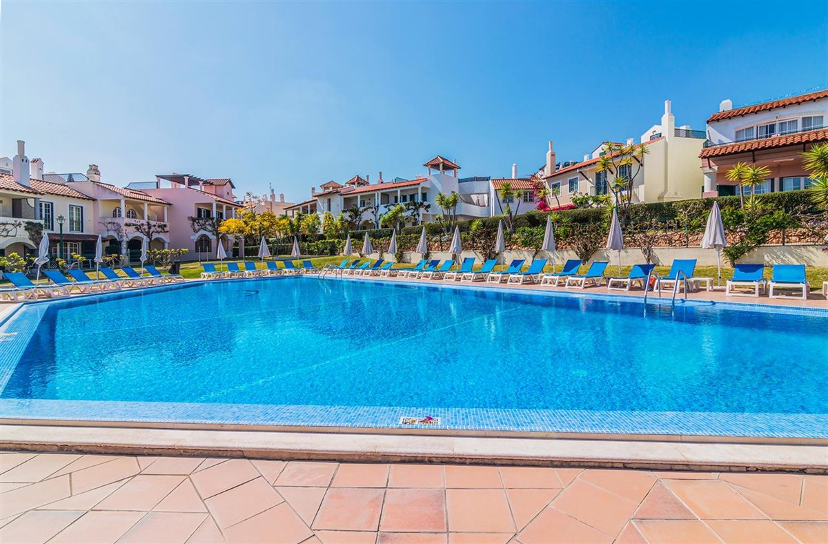 Piscina dos golfinhos