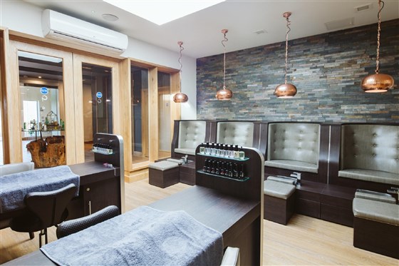 Salon