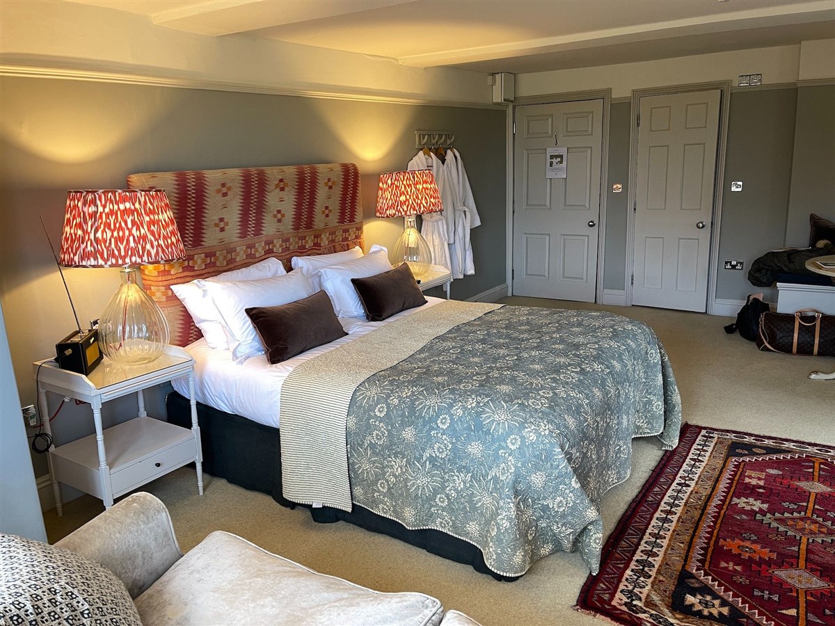 Fritton Lake Room
