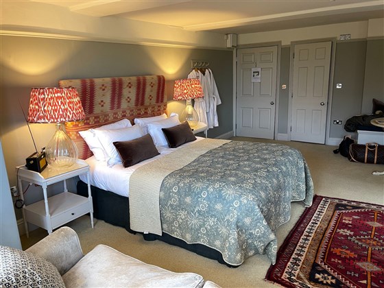 Fritton Lake Room