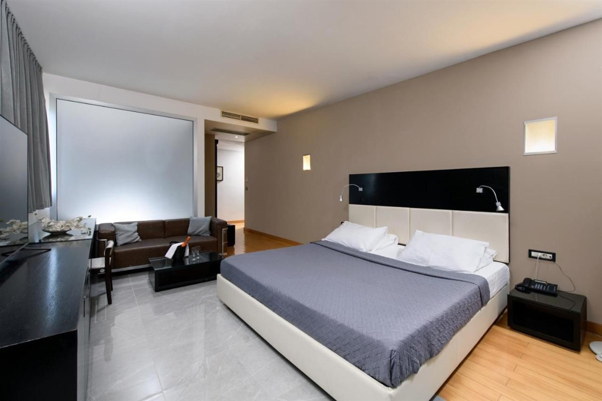 Suite Deluxe (Ático) con jacuzzi