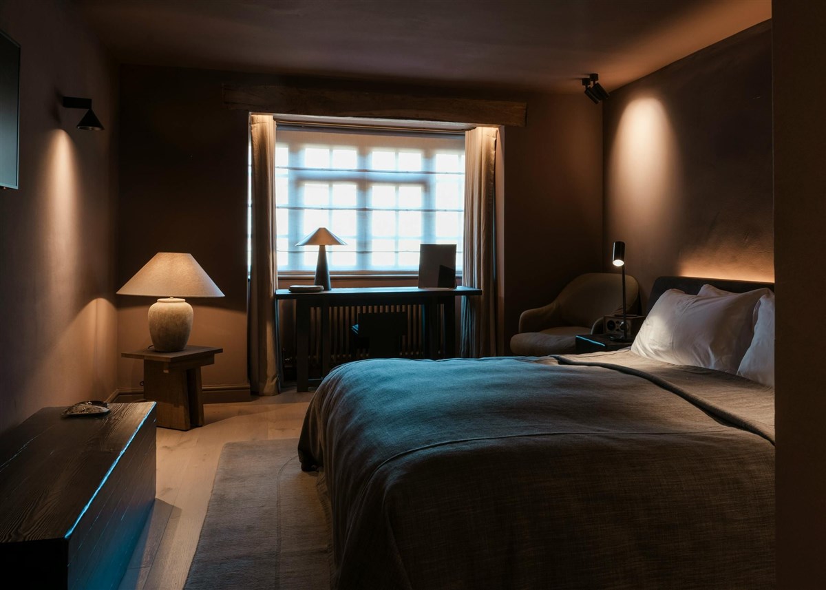 Courtyard Comfy Rooms