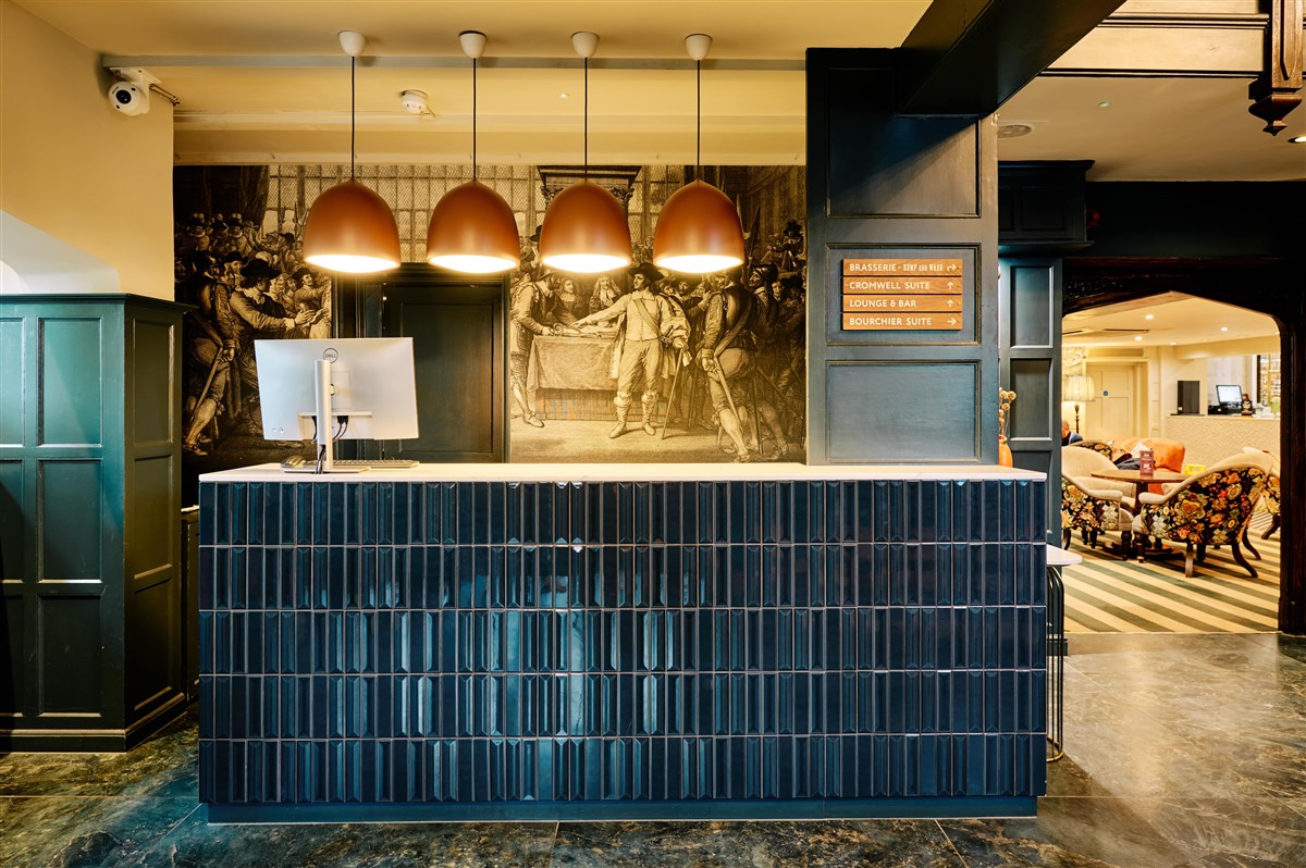 Hotel Reception