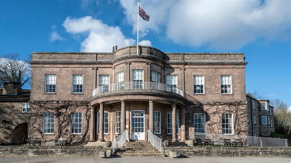 Wood Hall Hotel & Spa