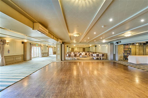 Cromwell Suite