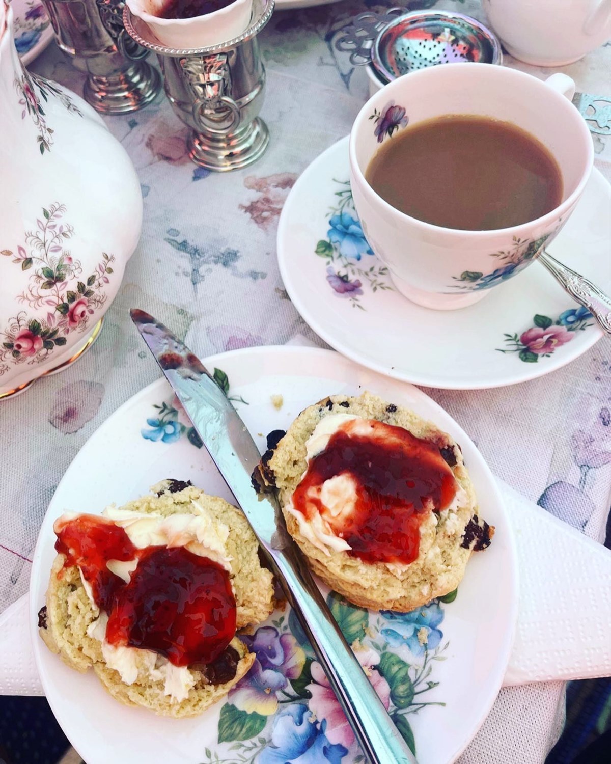 Cream tea at Abbey Green Farm