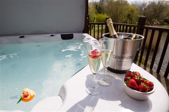 Badwell Ash Holiday Lodges, Suffolk