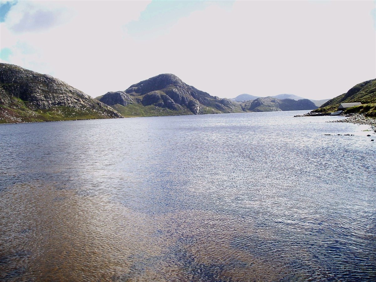 Looking up Loch Suaineabhal