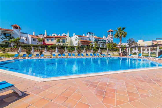 Piscina dos golfinhos