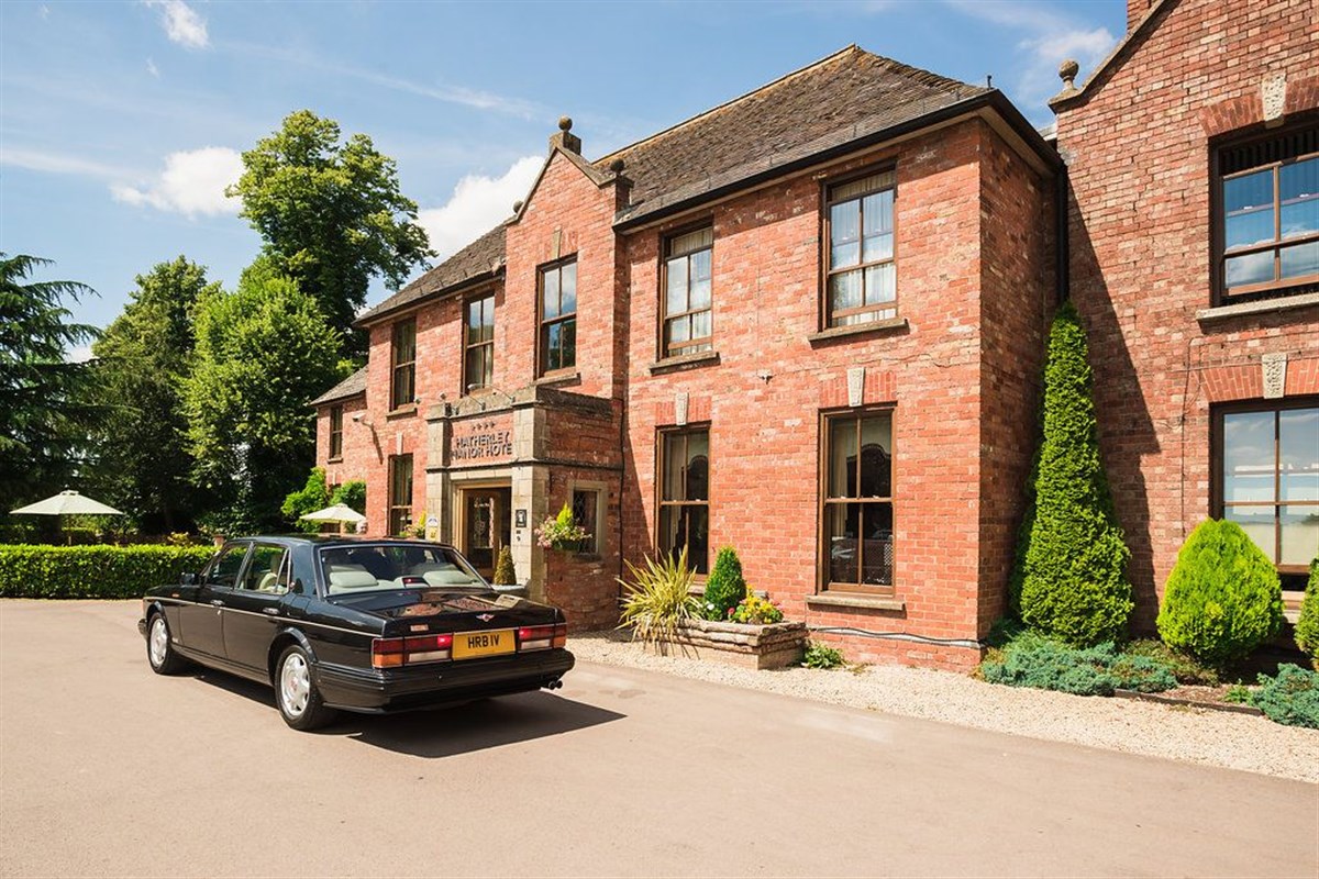 Exterior of Hatherley Manor Hotel & Spa