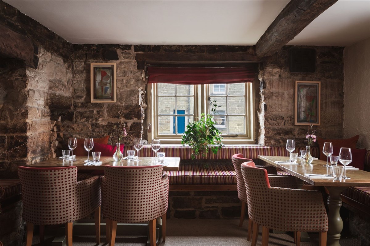 The Beeley Inn, Bar & Inn 