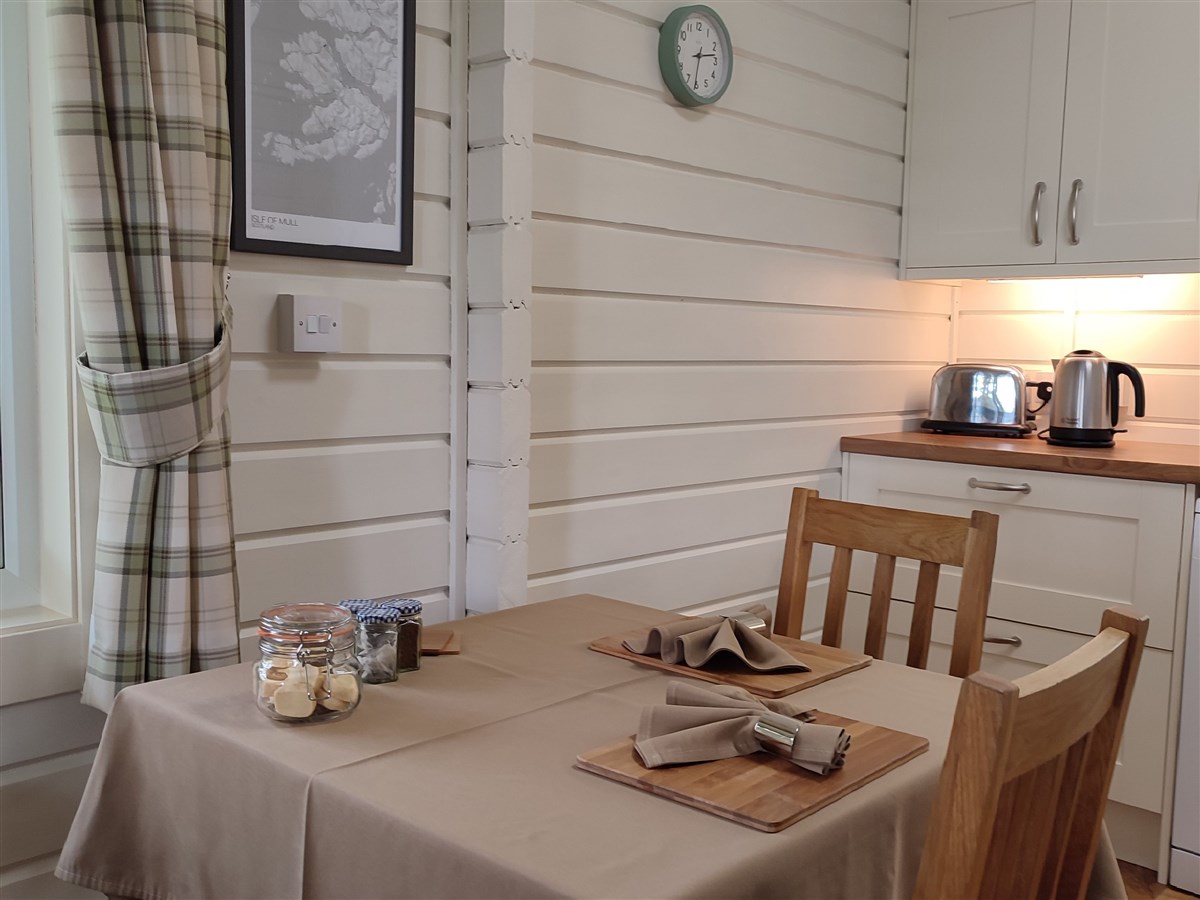 Eorsa Dining