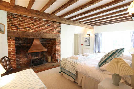 Medieval Lodge double bedroom