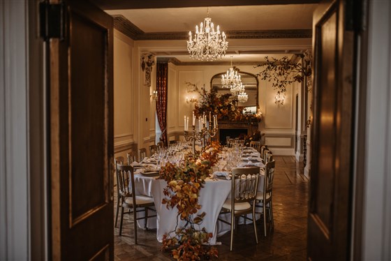 Intimate wedding supper